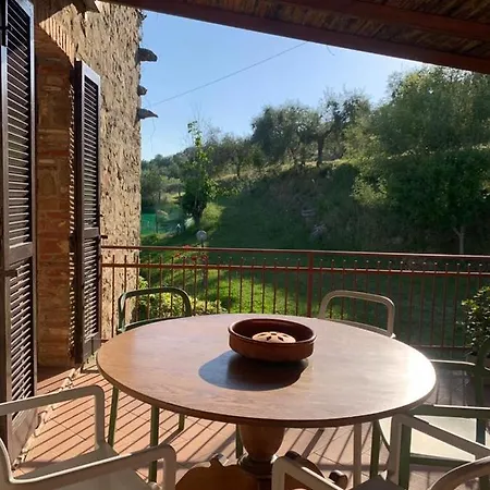 Podere Zelmira Lägenhet *